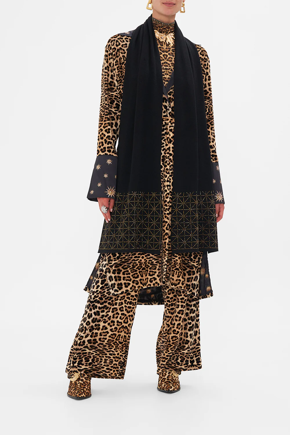 SPLIT CUFF SOFT VELVET COAT SOUL OF A STAR GAZER - Image 5