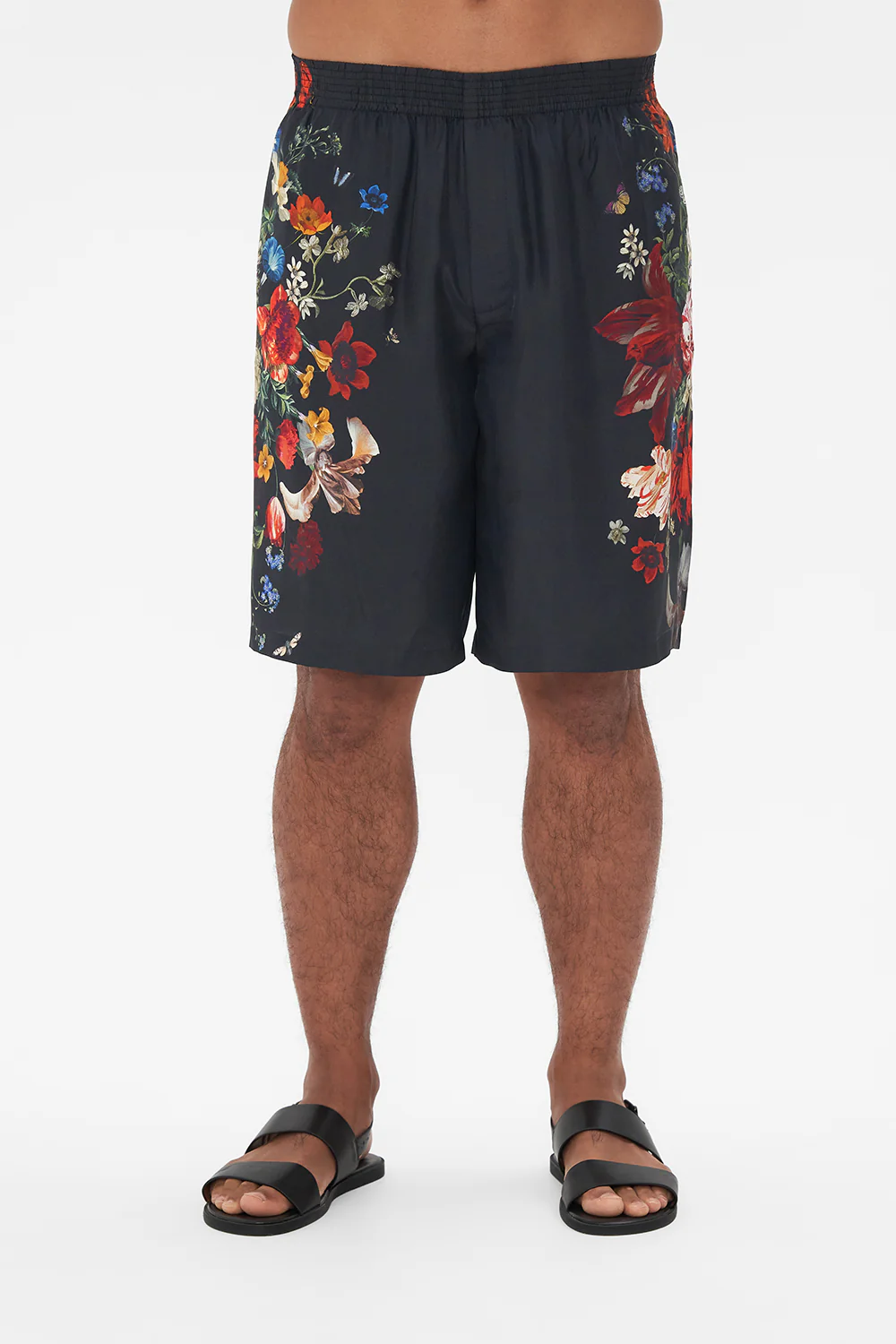 BAGGY MID LENGTH WALK SHORT A STILL LIFE - Image 5