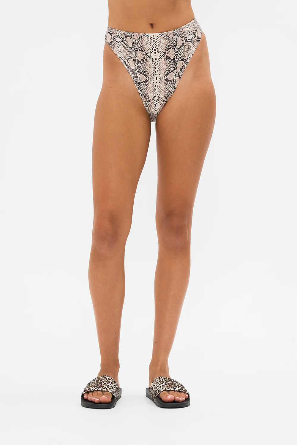 HIGH WAIST CHEEKY PANT LOOKING GLASS HOUSES - Image 5