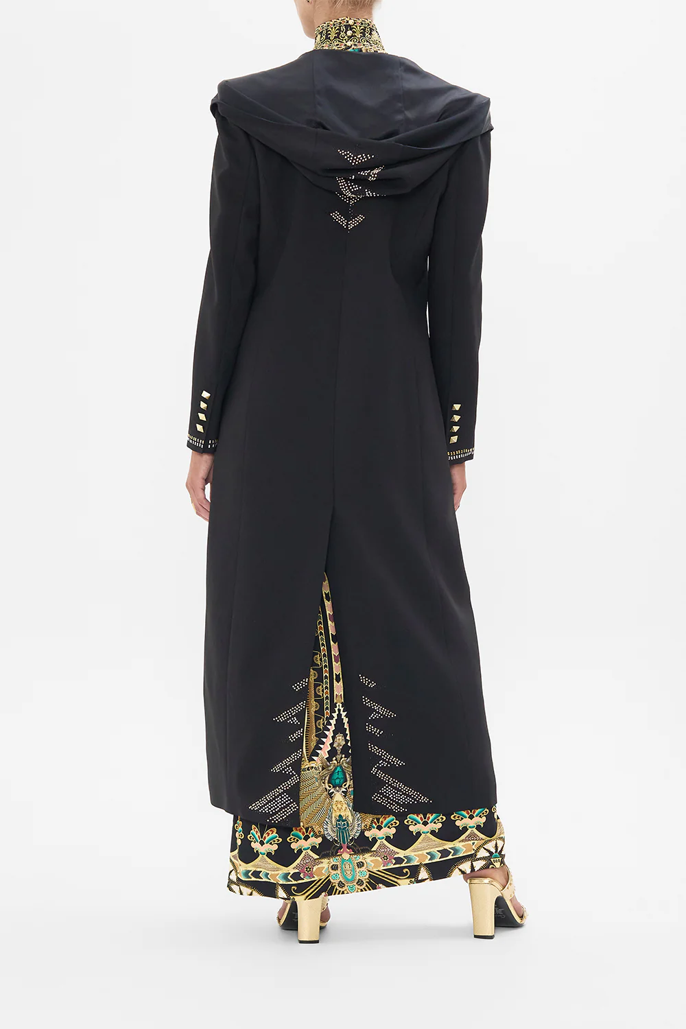 LONG COAT WITH HOOD THEY CALLED HER NEFERTARI - Image 2