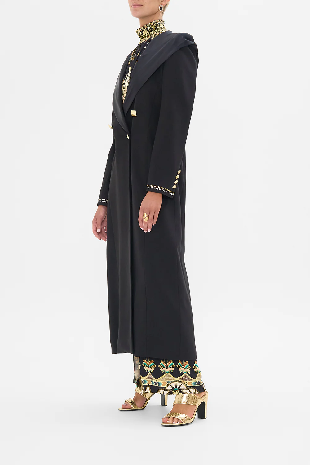LONG COAT WITH HOOD THEY CALLED HER NEFERTARI - Image 4