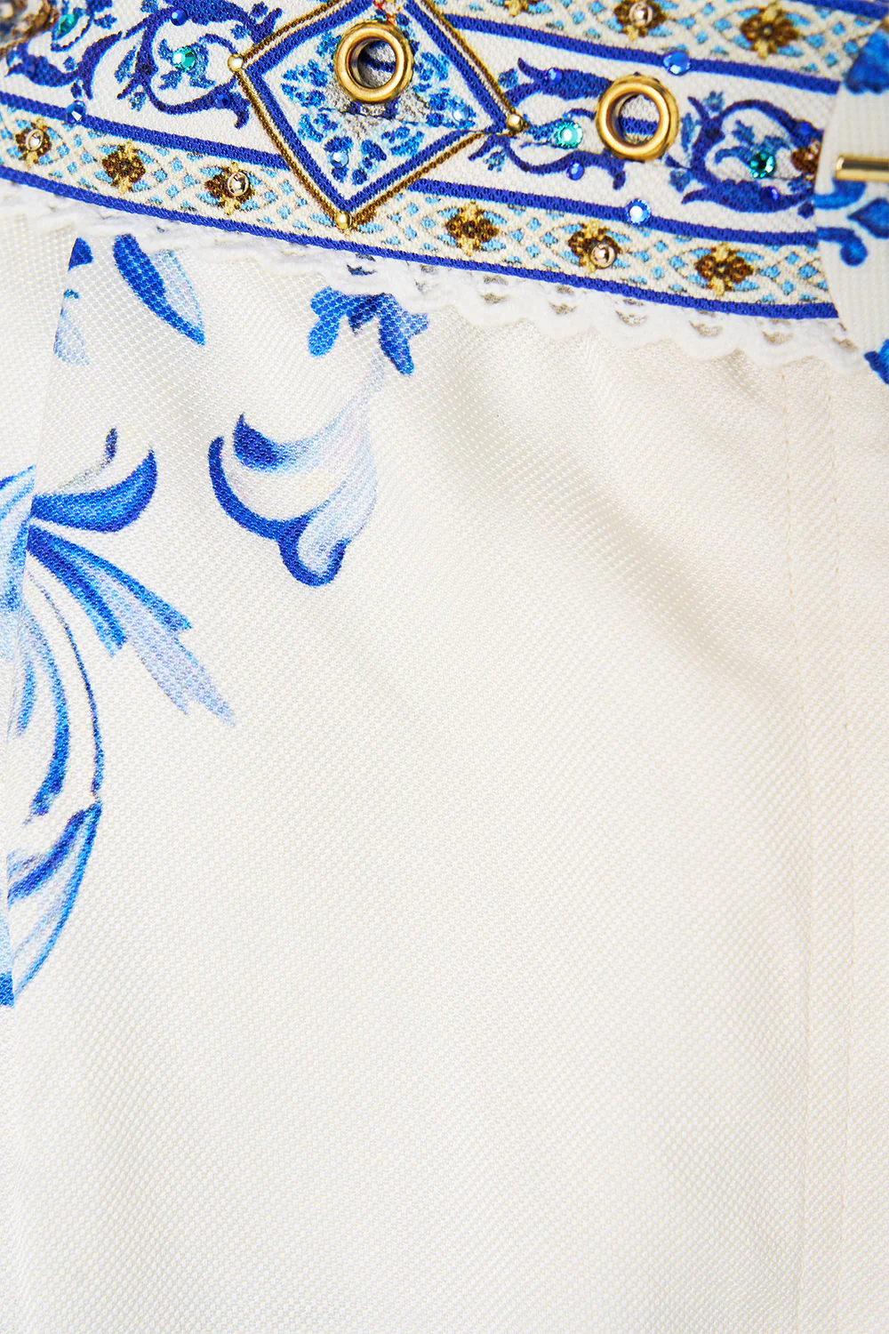 TUCK FRONT SHORT AZUL ADVENTURES - Image 6