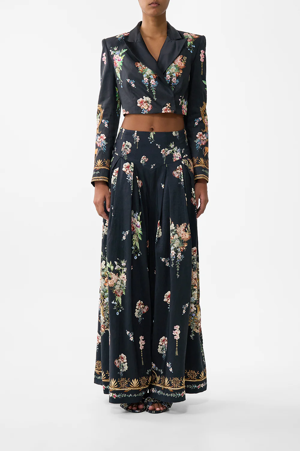 CROPPED TAILORED DOUBLE BREASTED JACKET NOBLE ENDEAVOURS