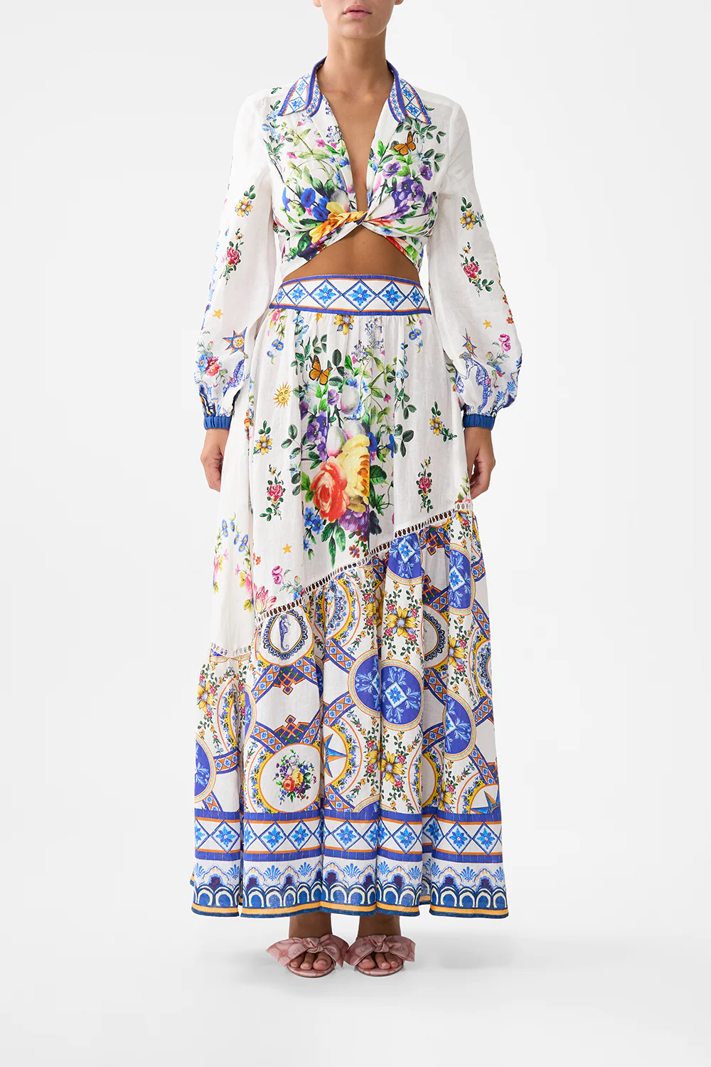 SKIRT WITH SHAPED SEAM TILES DARLS