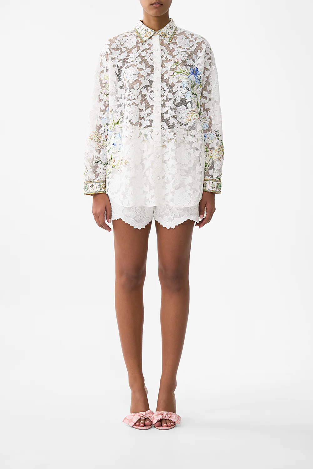 COLLARED SHIRT WITH SIDE BUTTONS DRESSING ROOM DRAMA