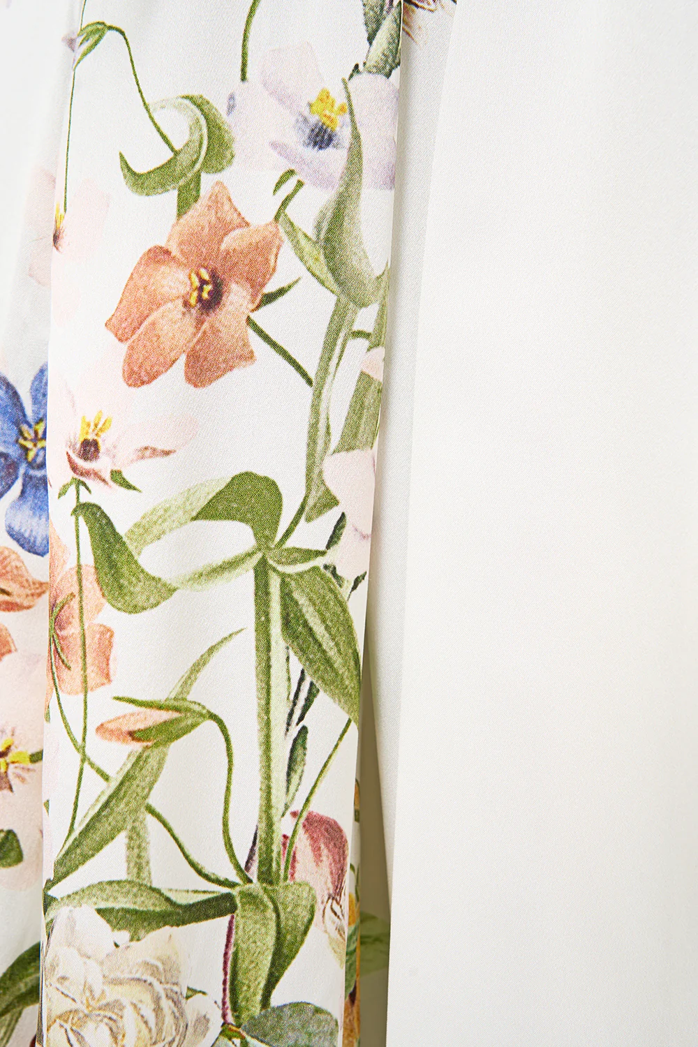 PRINTED TRENCH DRESSING ROOM DRAMA - Image 8