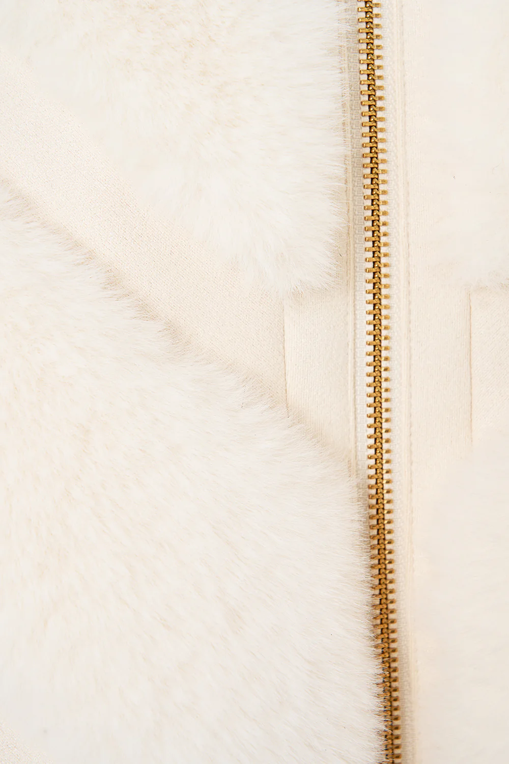 FAUX FUR SHORT SLEEVE SLOUCH JACKET TILED IN TIME - Image 8