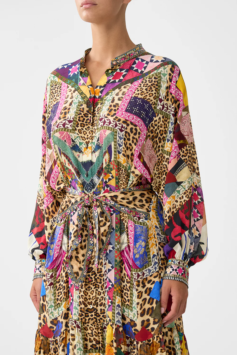 TIERED SHIRTDRESS WITH WIDE WAIST TIE EMBROIDERED EVER AFTER - Image 5