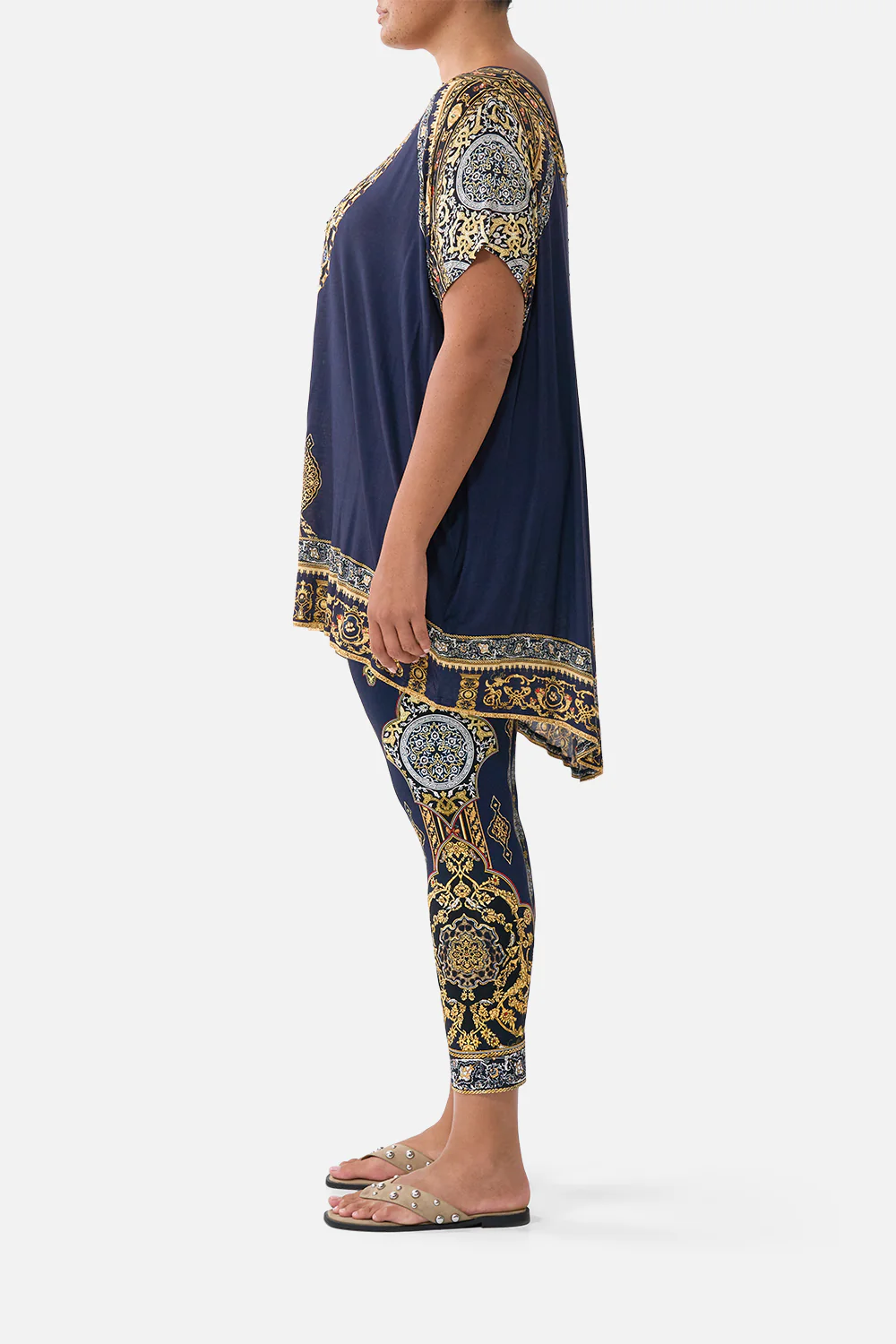 LOOSE FIT TEE THE IMPERIAL GATE - Image 10