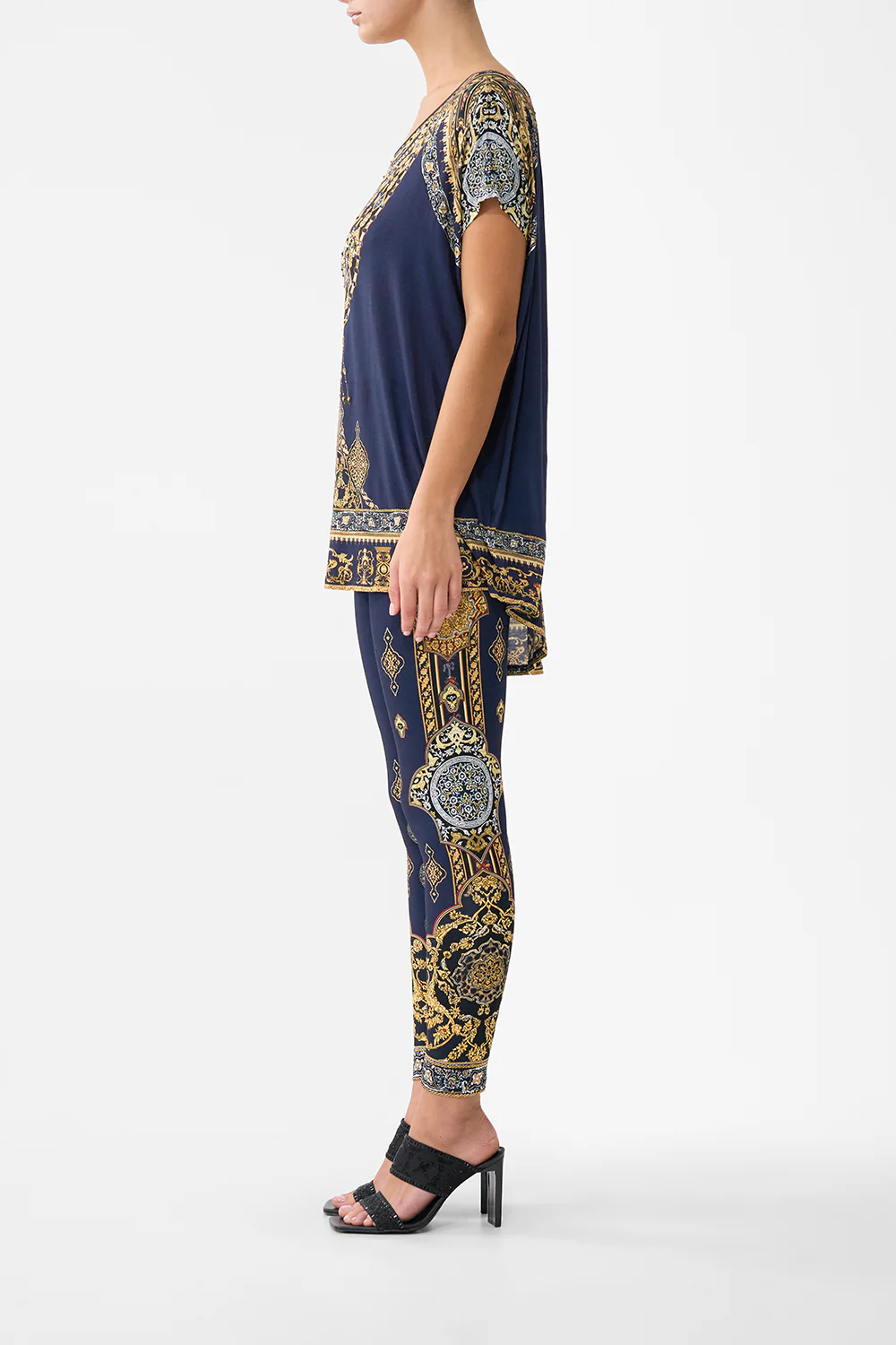LOOSE FIT TEE THE IMPERIAL GATE - Image 4