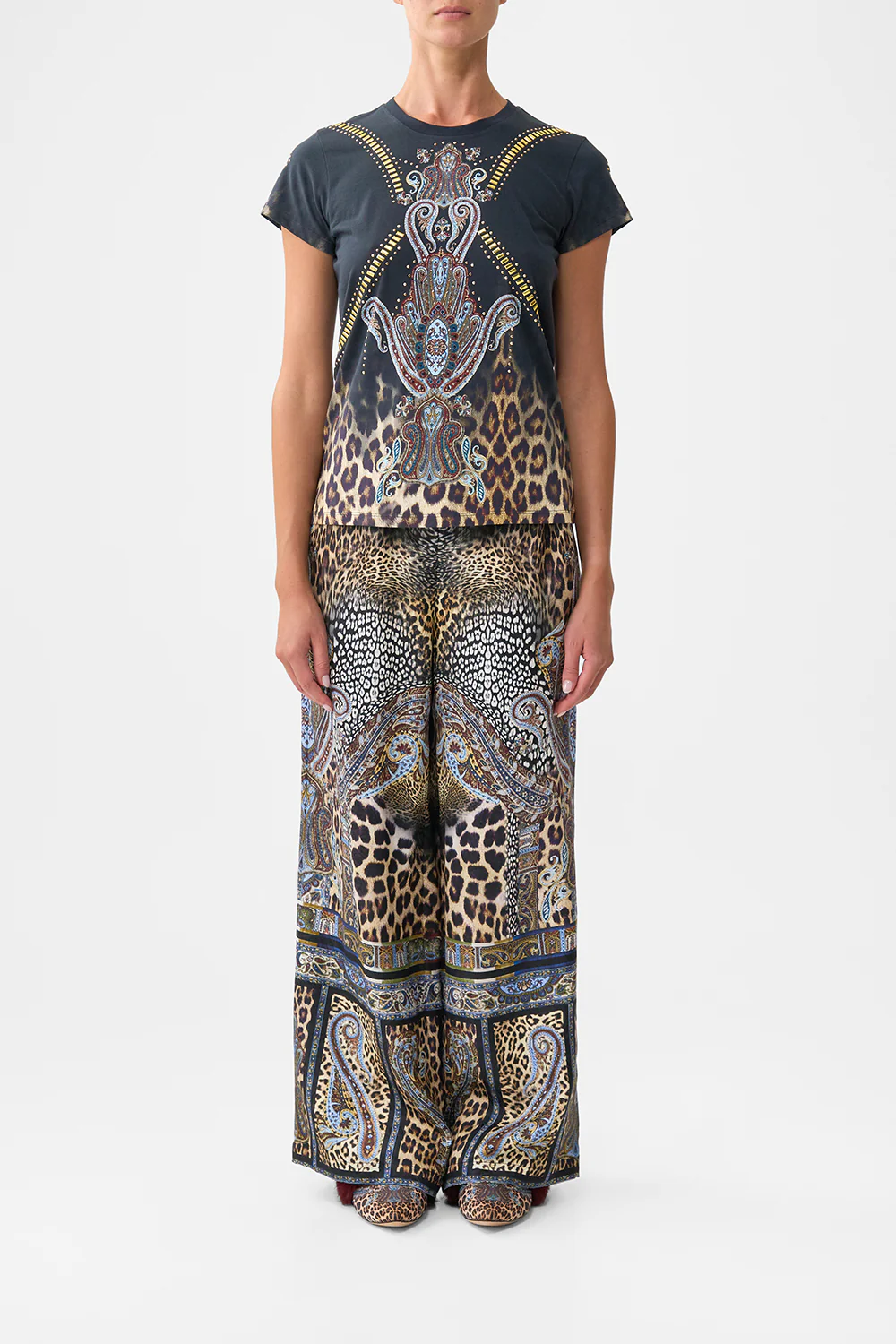 SLIM FIT ROUND NECK T-SHIRT ISTANBUL ANIMALIA