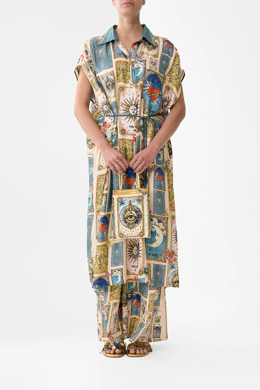 EMBELLISHED MINI TOTE WITH CHAIN STRAP HOUSE OF HOROSCOPES - Image 4