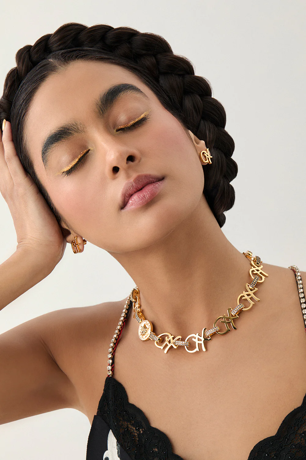 FIERCE FOLKLORE COIN NECKLACE GOLD - Image 2