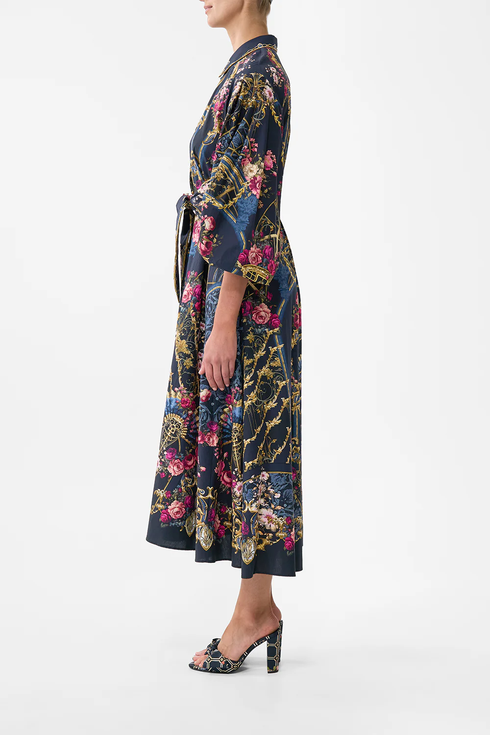 WAIST TIE SHIRT DRESS WITH BUBBLE SLEEVE ORNATE ON A PLATE - Image 4