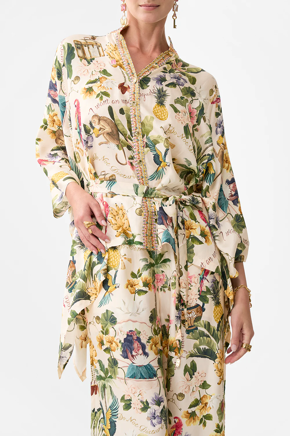 BUTTON THROUGH SCARF BLOUSE WELCOME TO THE WHITE LOTUS - Image 5