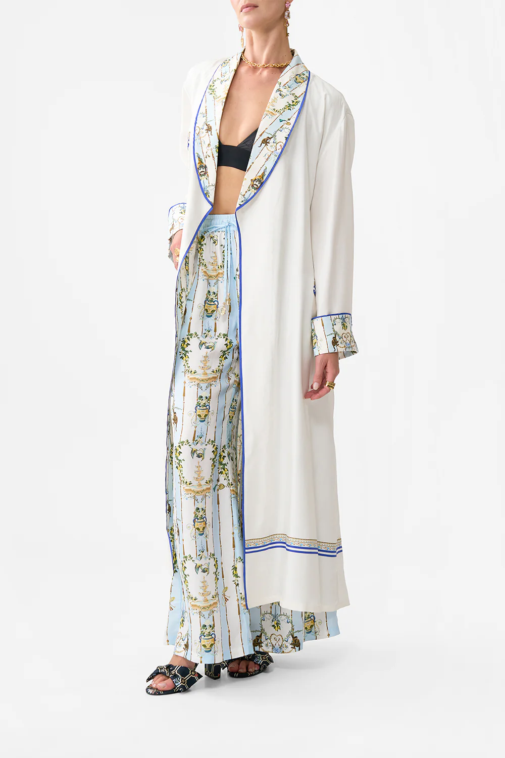 LONG ROBE WITH TIE VENUS ON A VESPA - Image 4