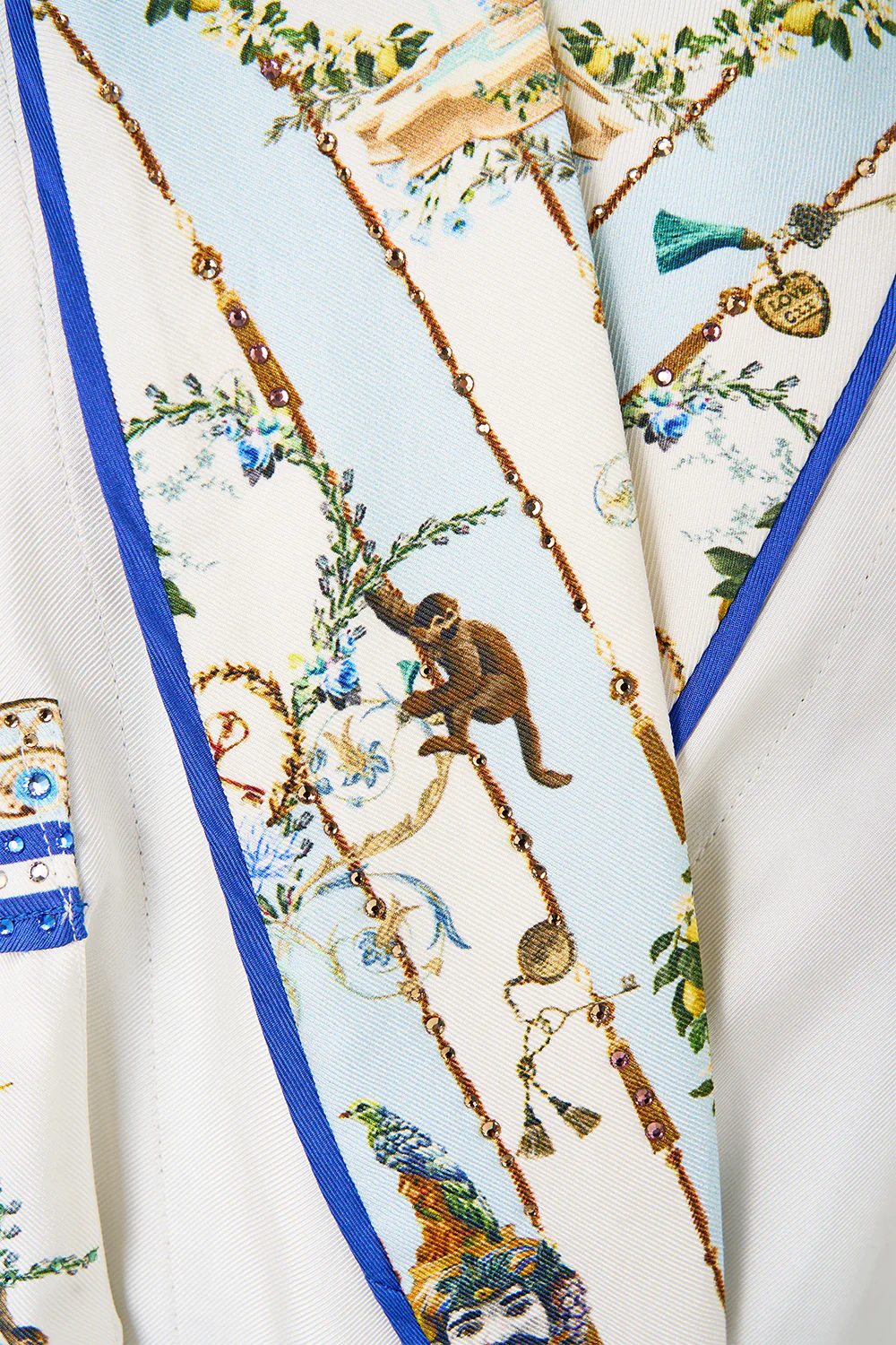 LONG ROBE WITH TIE VENUS ON A VESPA - Image 7