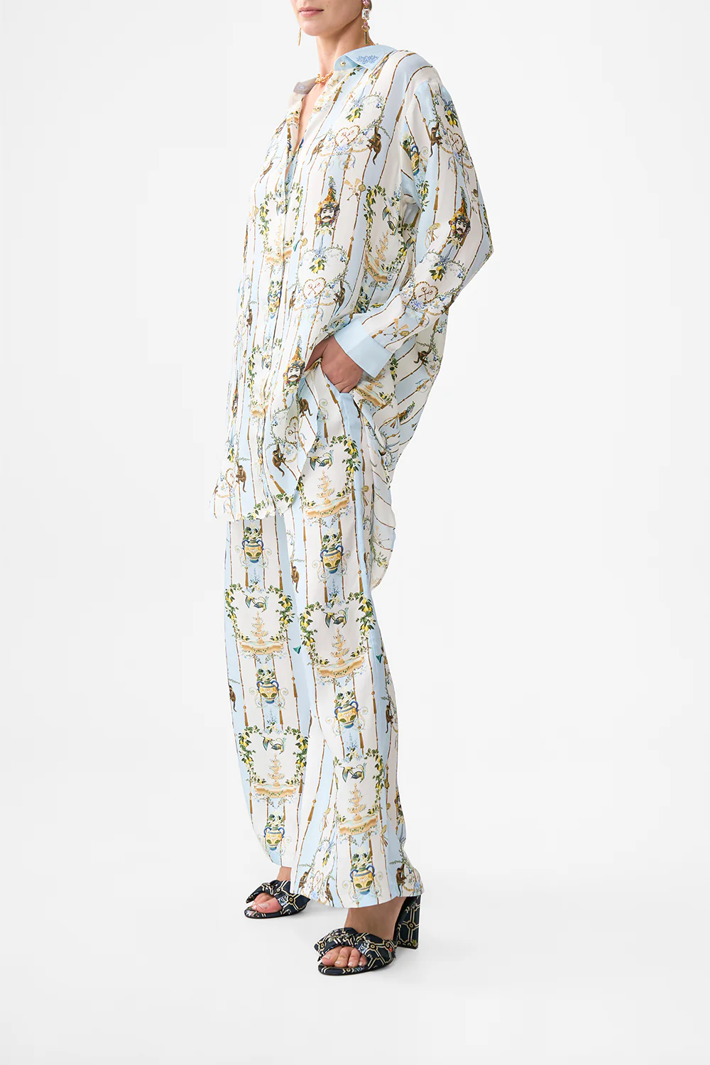 SHIRT TUNIC WITH SIDE BUTTONS VENUS ON A VESPA - Image 4