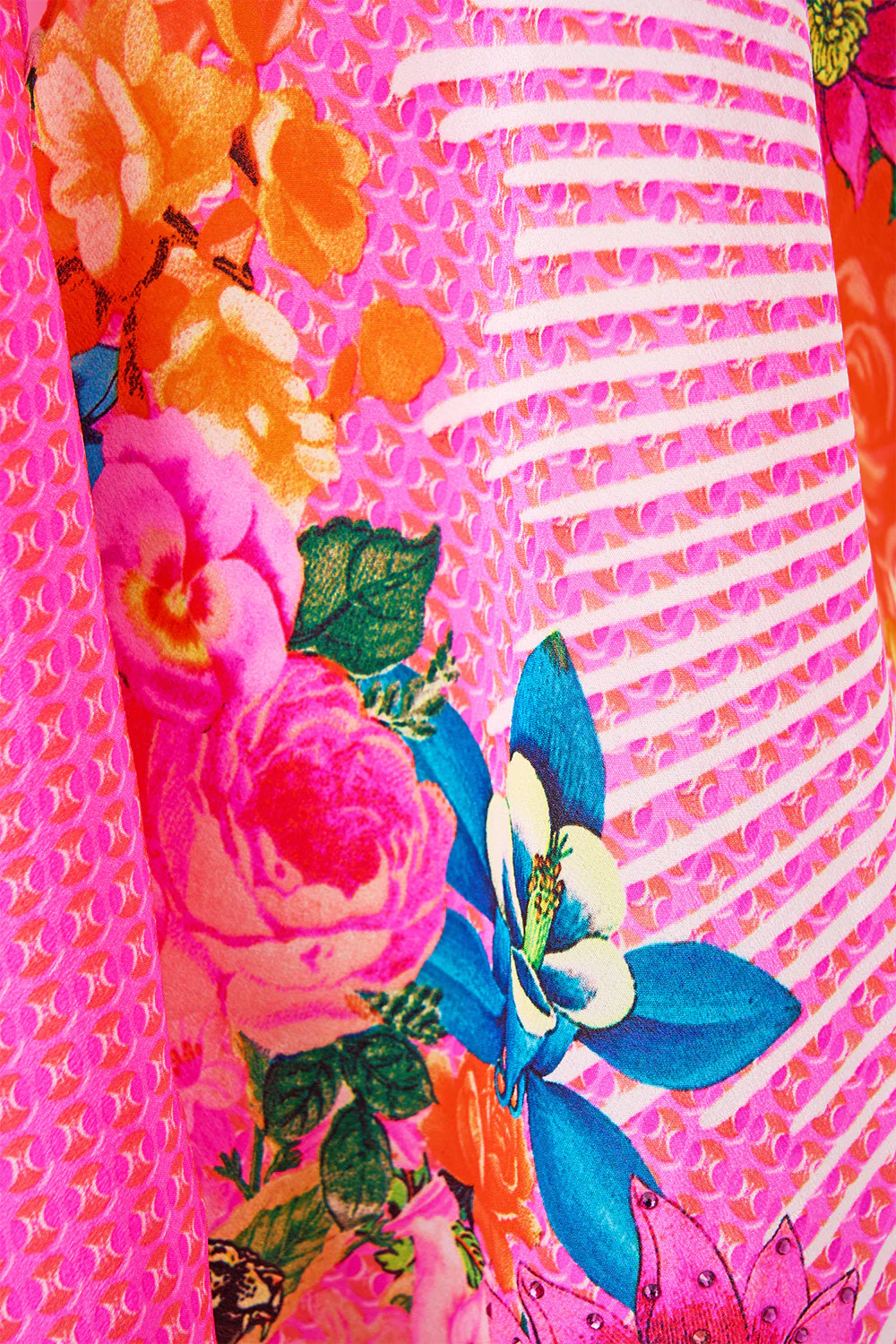 KNOTTED SCARF TOP ILLUSTRATION NATION - Image 7