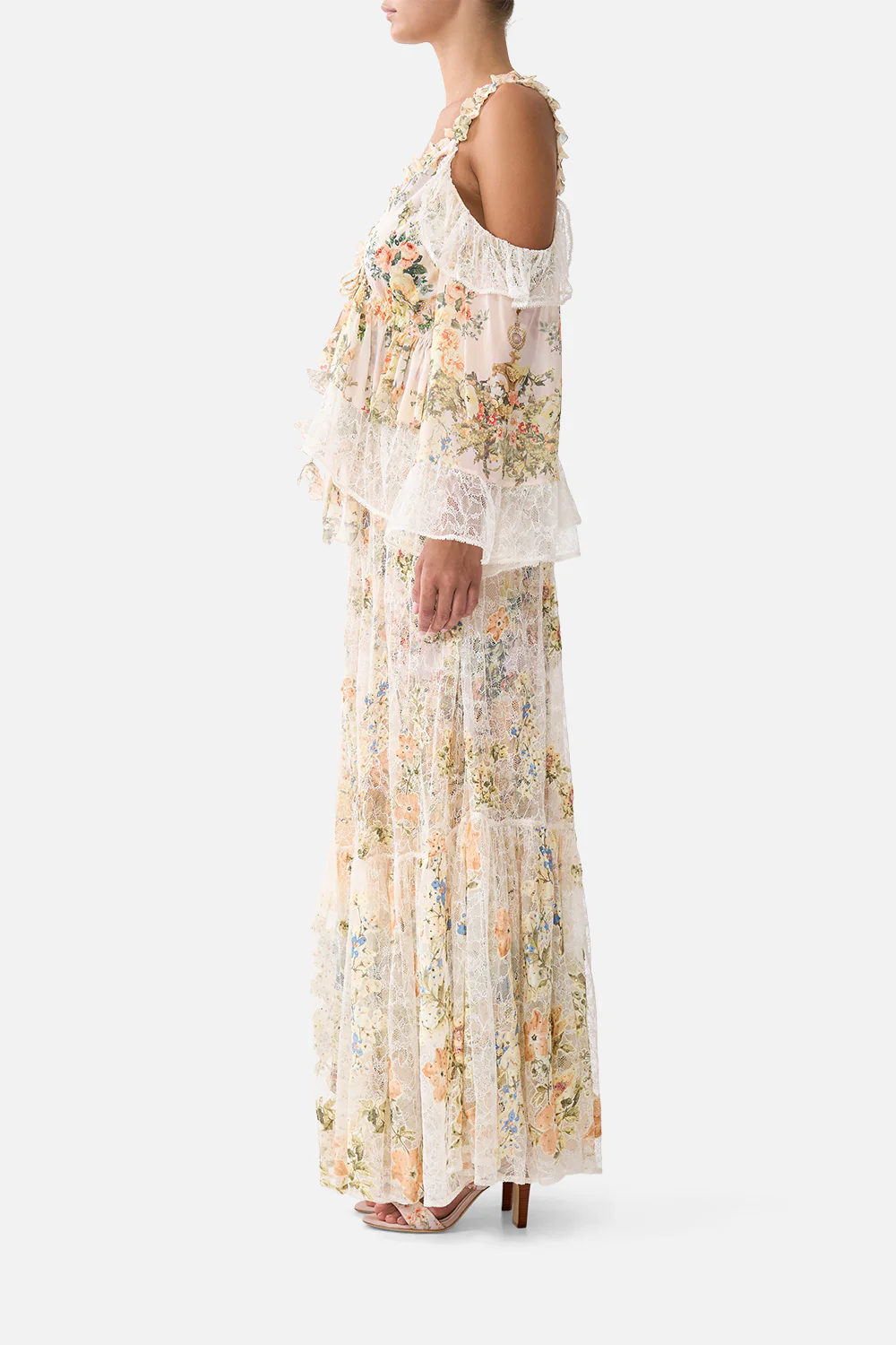 COLD SHOULDER RUFFLE TOP TWILIGHT IN ISTANBUL - Image 4