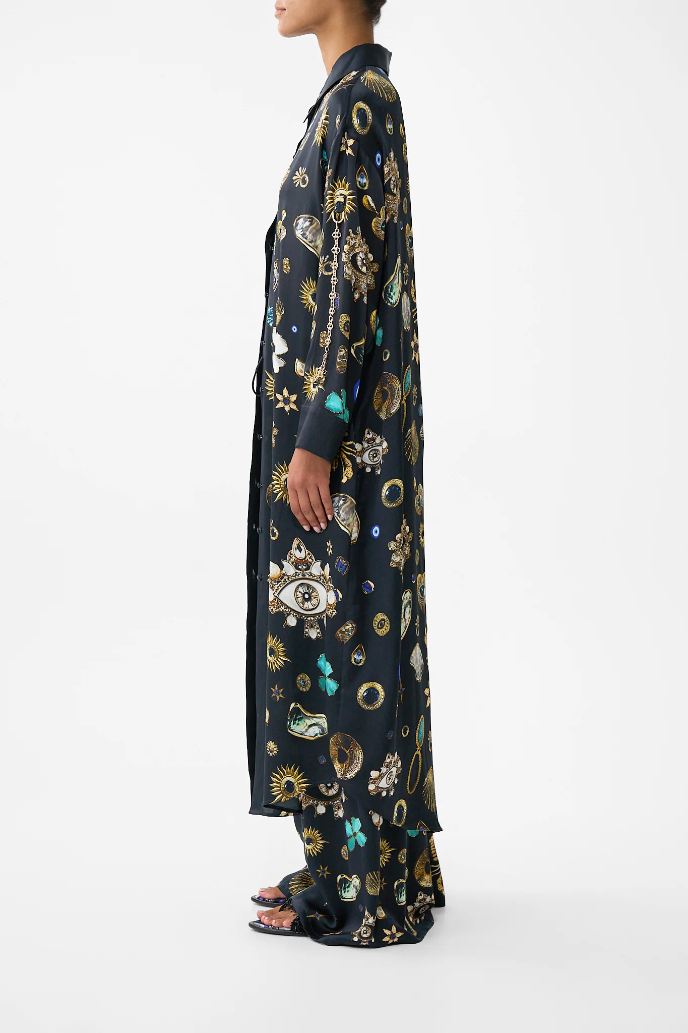 SHIRT DRESS WITH BACK BUTTON DETAIL AMULETS AND ALCHEMY - Image 4