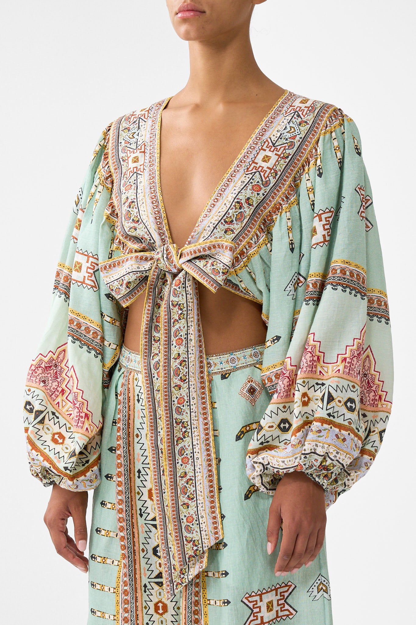 CROPPED BLOUSON SLEEVE TIE FRONT TOP LEGEND HAS IT - Image 5
