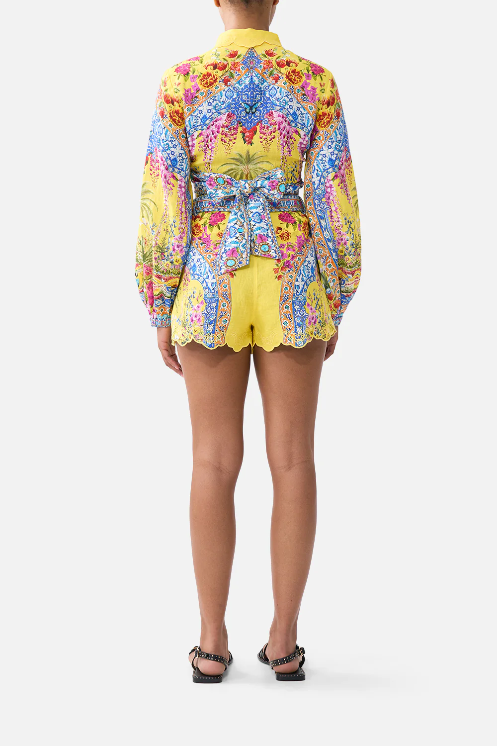 TUCK FRONT SHORT SULTANAHMET SUMMER - Image 2