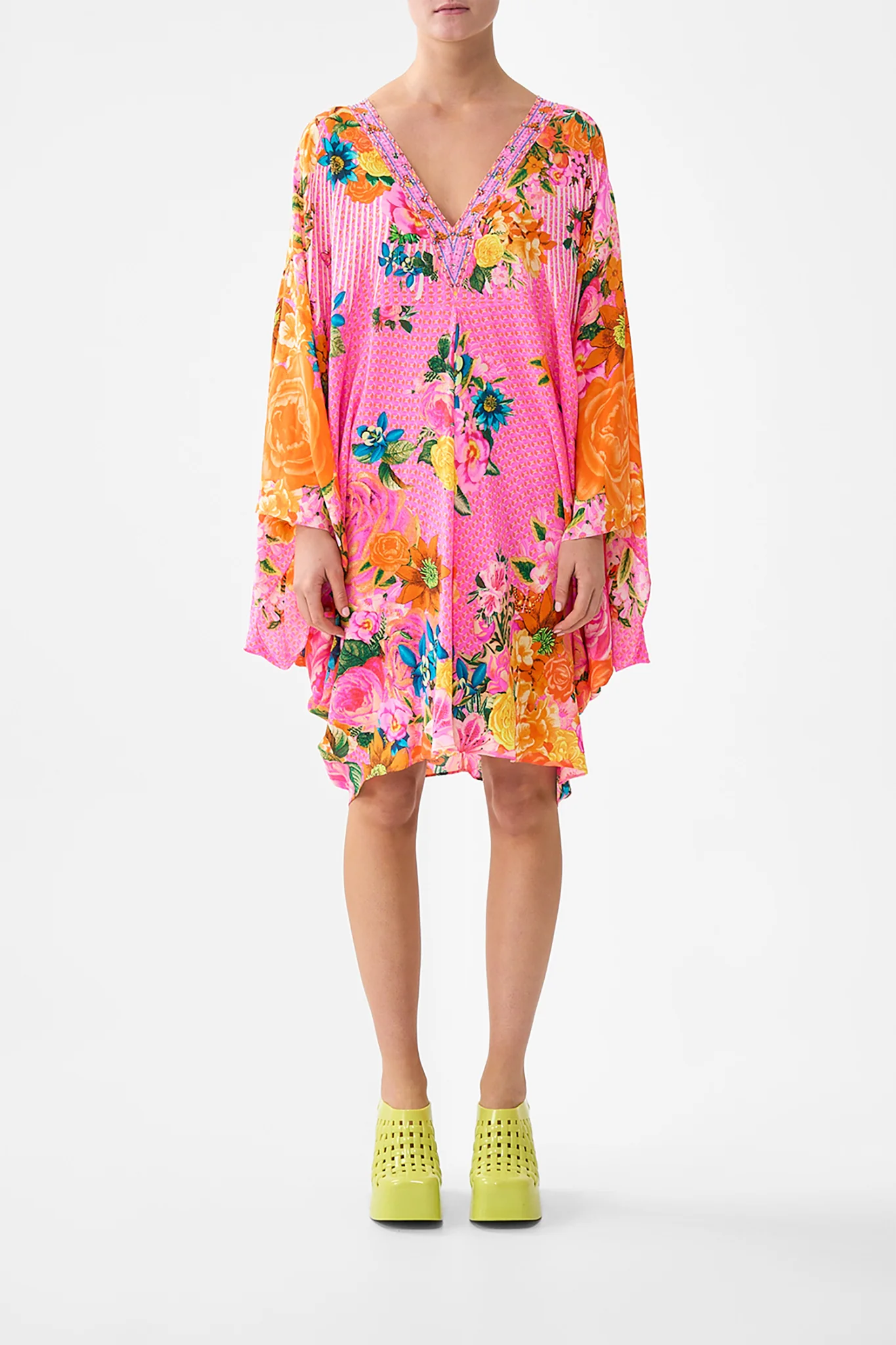 T-SHAPE SHORT KAFTAN ILLUSTRATION NATION