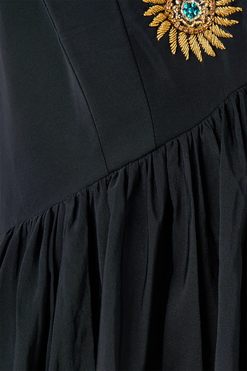 RUFFLE HEM HALTER DRESS AMULETS AND ALCHEMY - Image 7