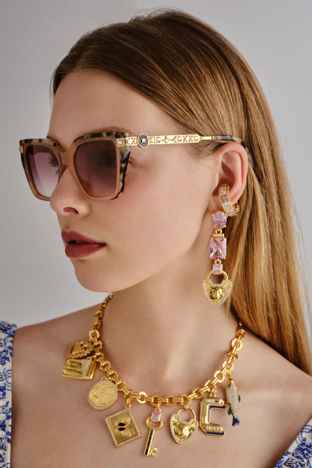 LOCKETS LOADED EAR CUFF GOLD - Image 3