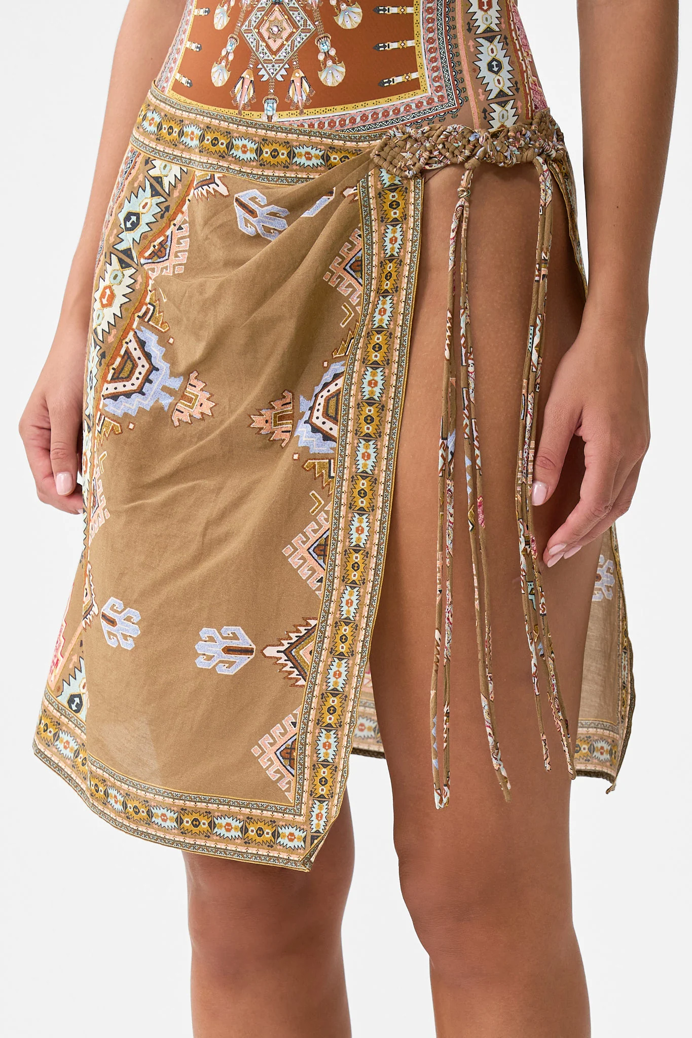 WOVEN SHORT SARONG WITH MACRAME TIE WAIST FABRIC OF TIME - Image 5