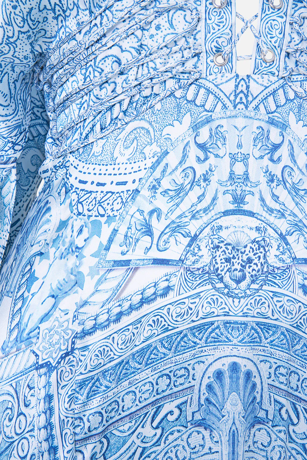 V NECK LACE UP DETAIL LONG DRESS THE HUM OF THE ALHAMBRA - Image 7