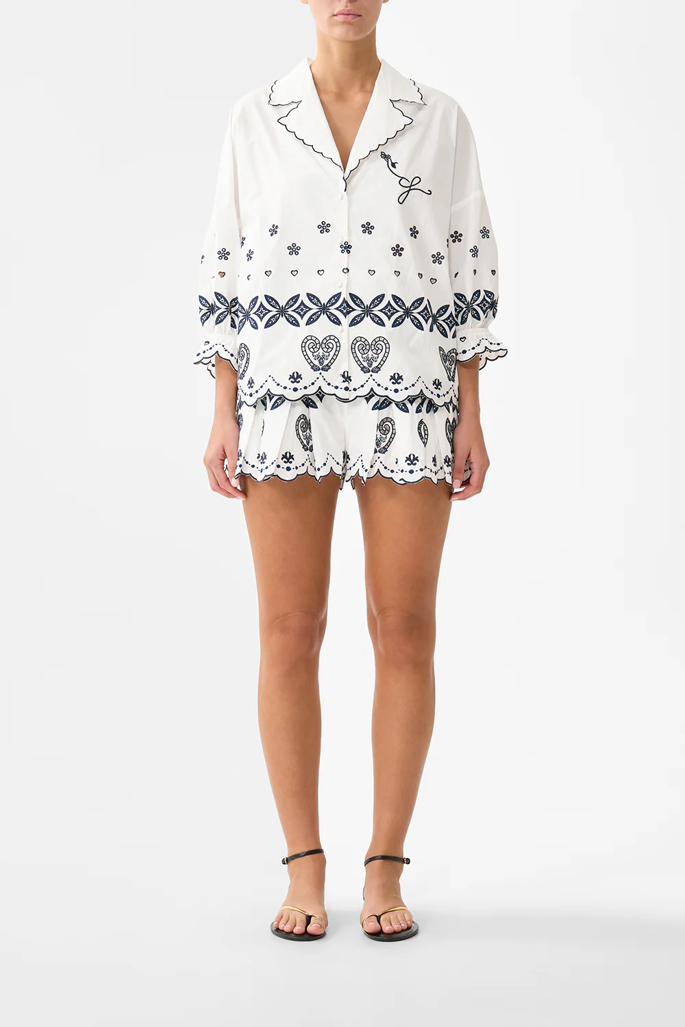SHIRT WITH GATHERED CUFF A TILED WONDERLAND