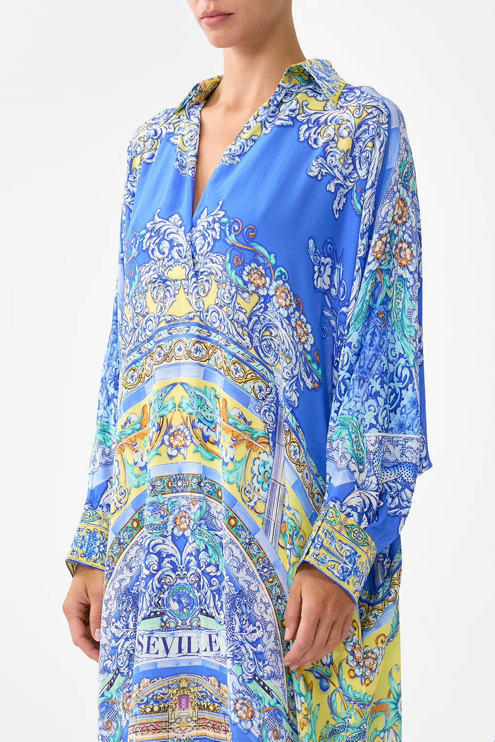WING COLLAR KAFTAN BENEATH THE ANDALUSIAN SUN - Image 5