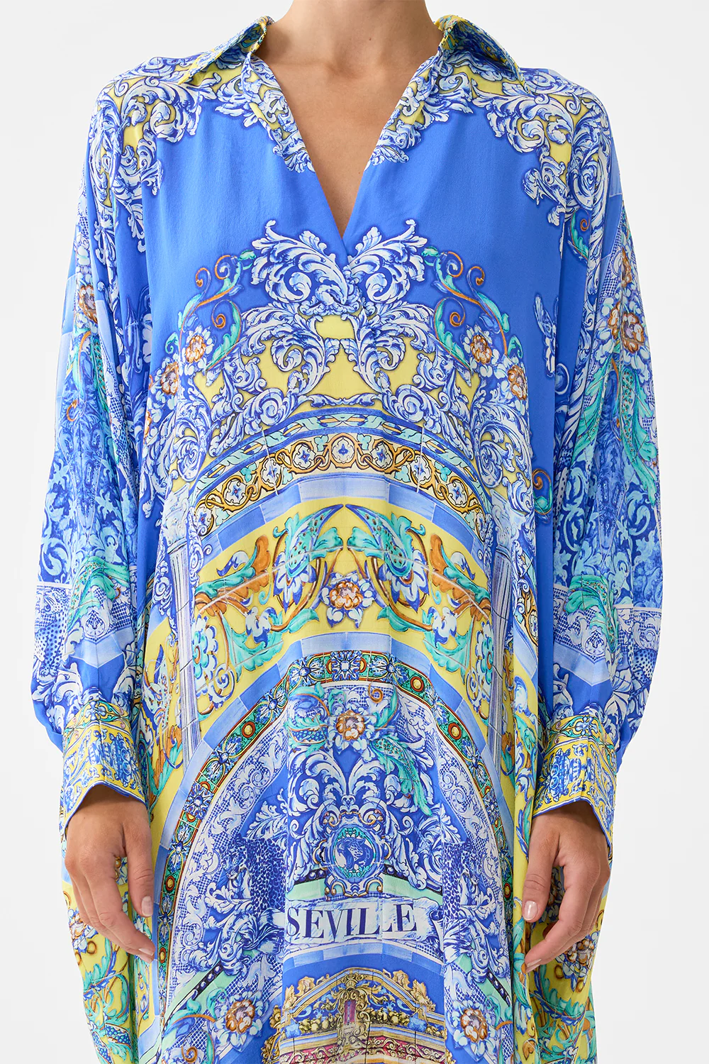 WING COLLAR KAFTAN BENEATH THE ANDALUSIAN SUN - Image 6