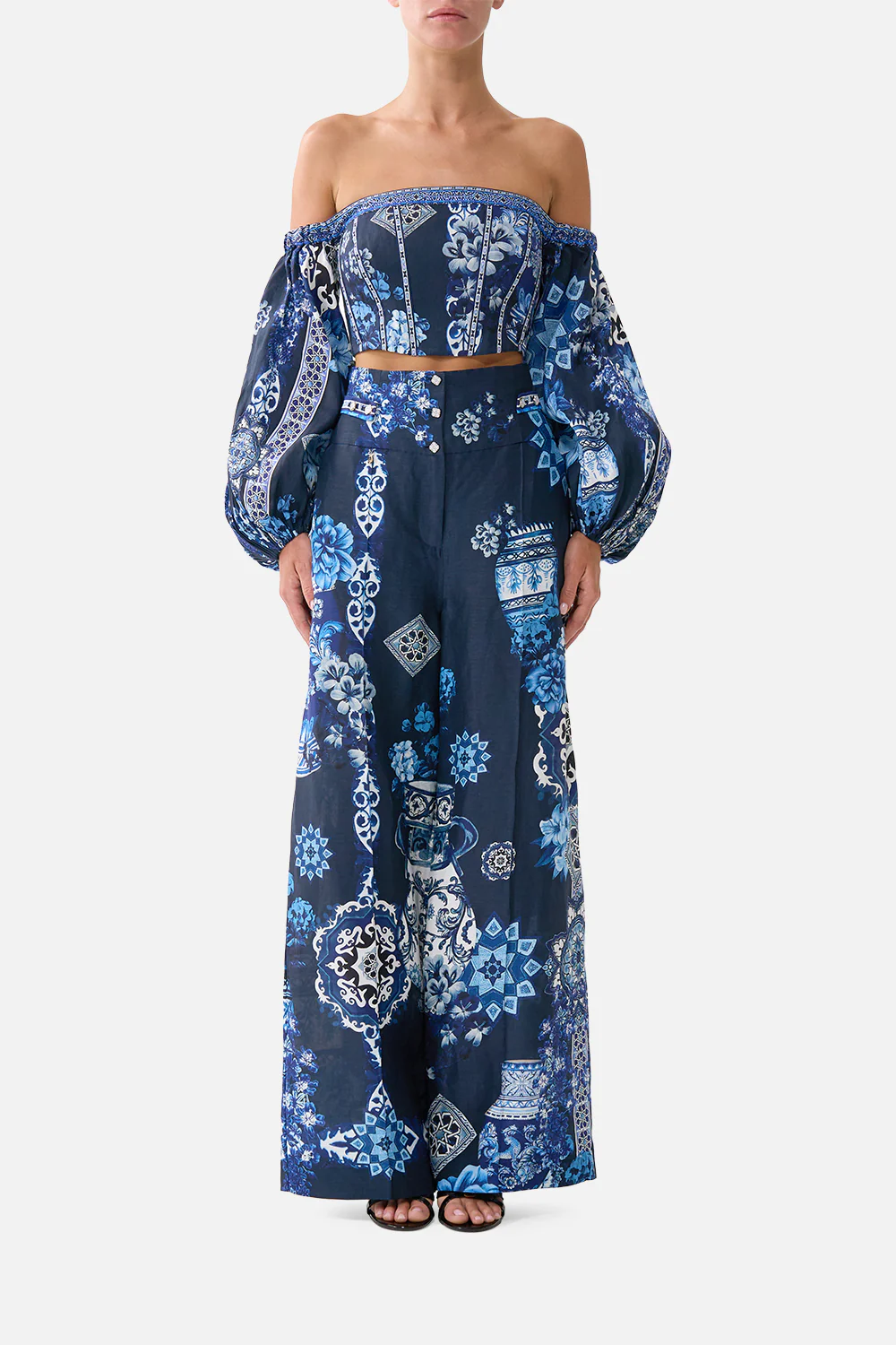 LONG SLEEVED CORSET CROP TOP A TILED WONDERLAND