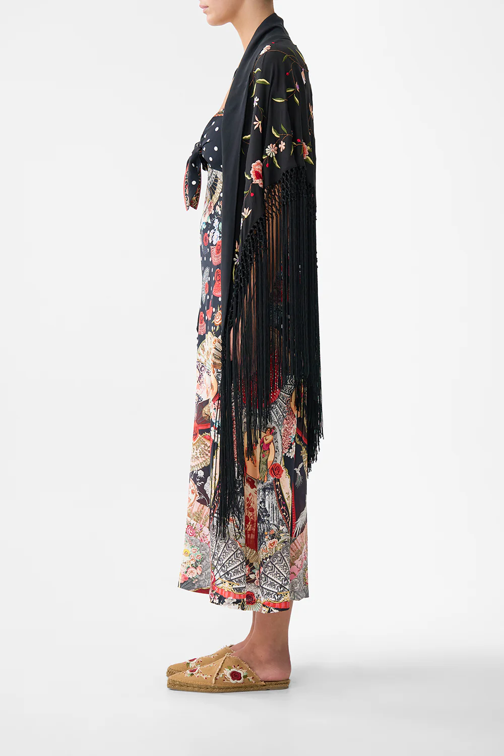 MACRAME SHAWL DAUGHTERS OF DUENDE - Image 4