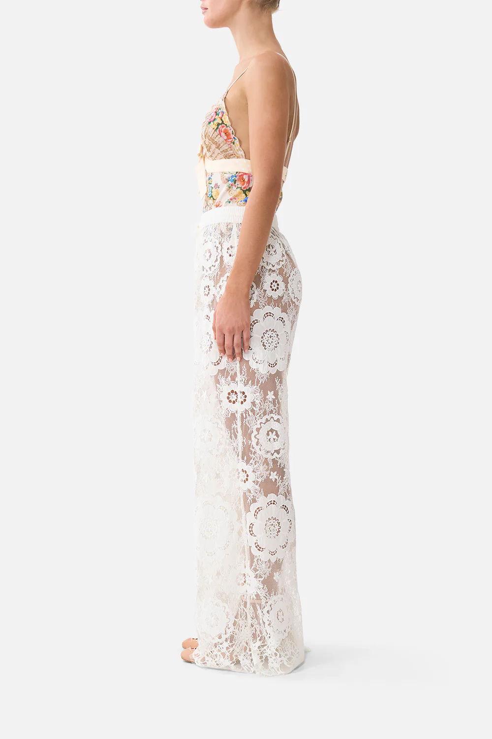 SCALLOPED EDGE TRI BODYSUIT WITH BOW FRONT I LEFT MY HEART IN GRANADA - Image 4
