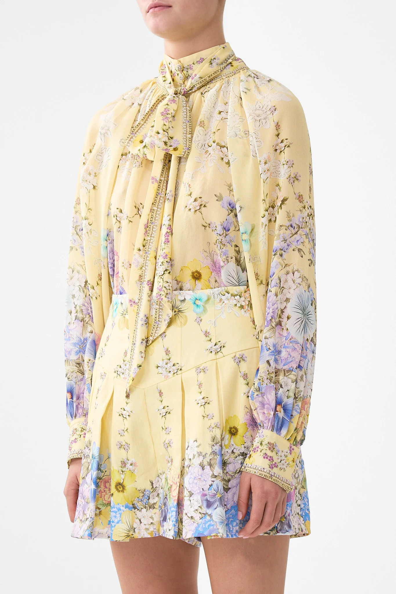DETACHABLE PUSSY BOW RAGLAN BLOUSE DARLING BUDS - Image 6