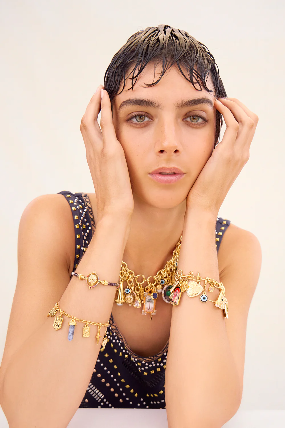 BOHEMIAN BABYLON CHARM BRACELET GOLD - Image 2