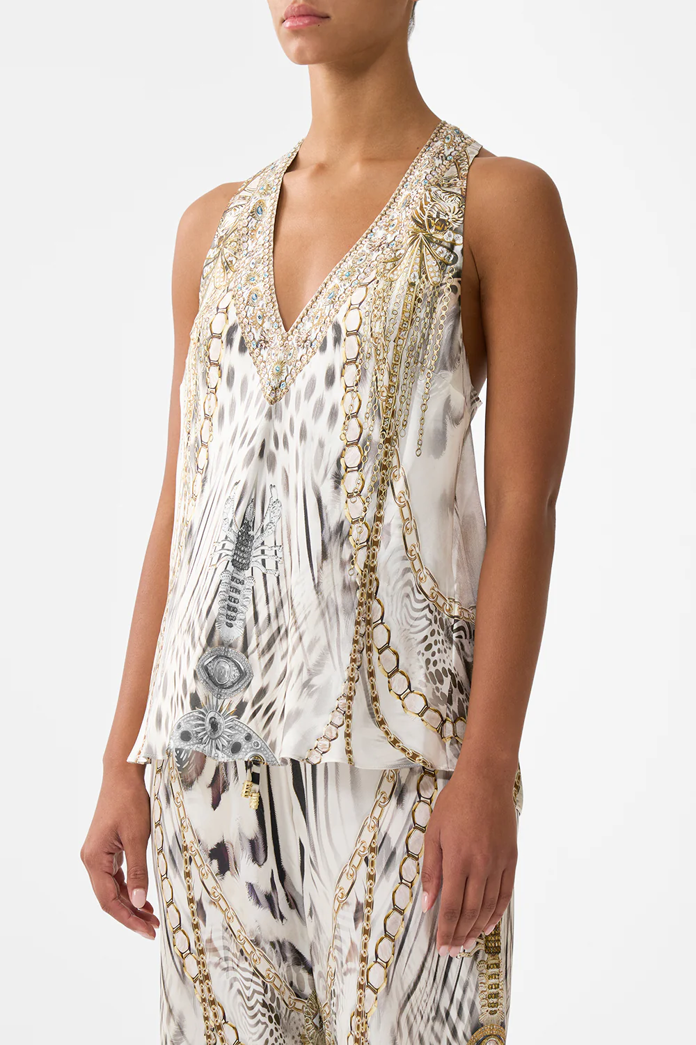 V-NECK TOP WITH KNOT BACK LADY LIONHEART - Image 5