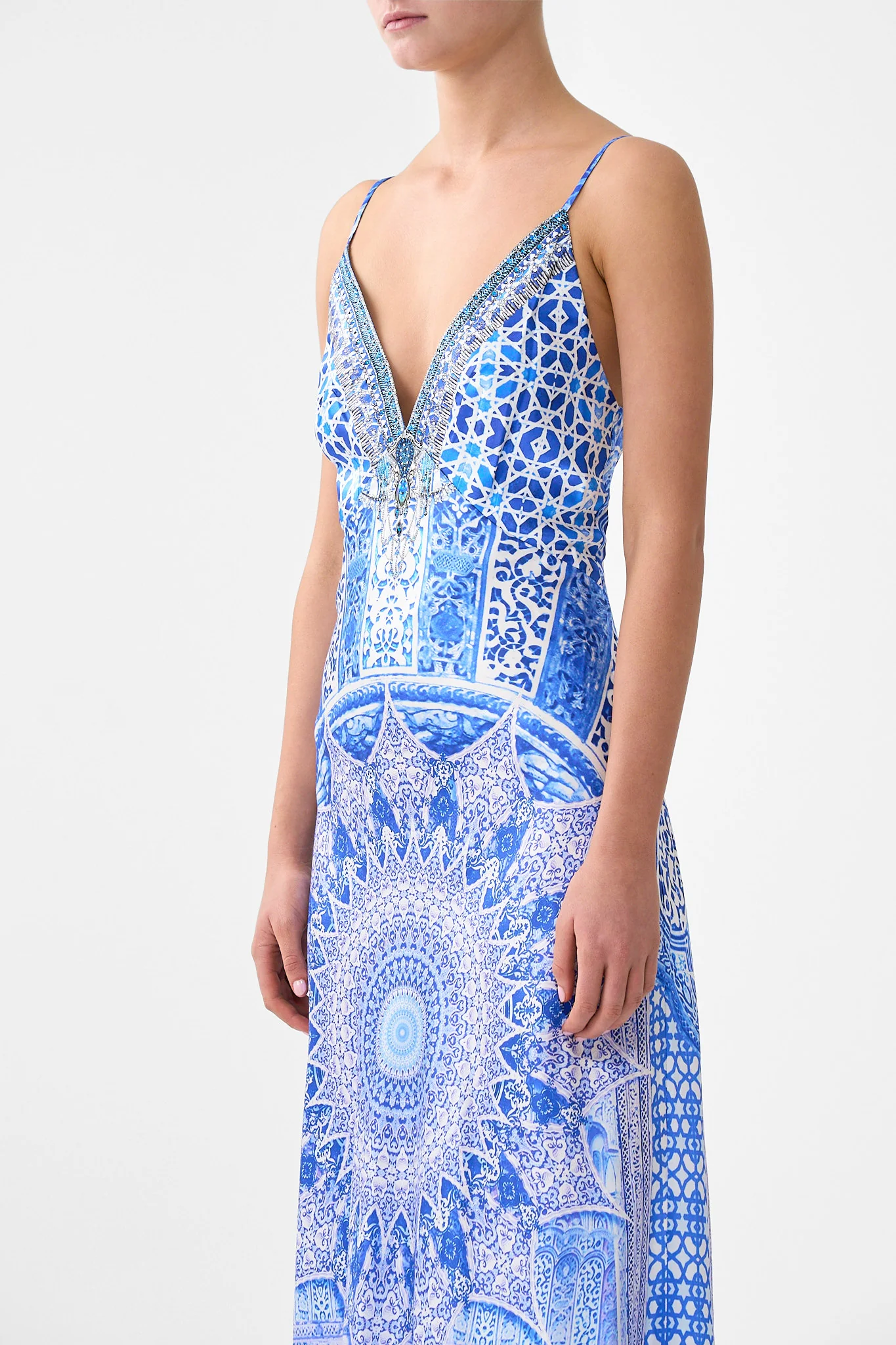 V-NECK LONG BIAS SLIP DRESS WITH TRAIN THE BOSPHOROUS - Image 5