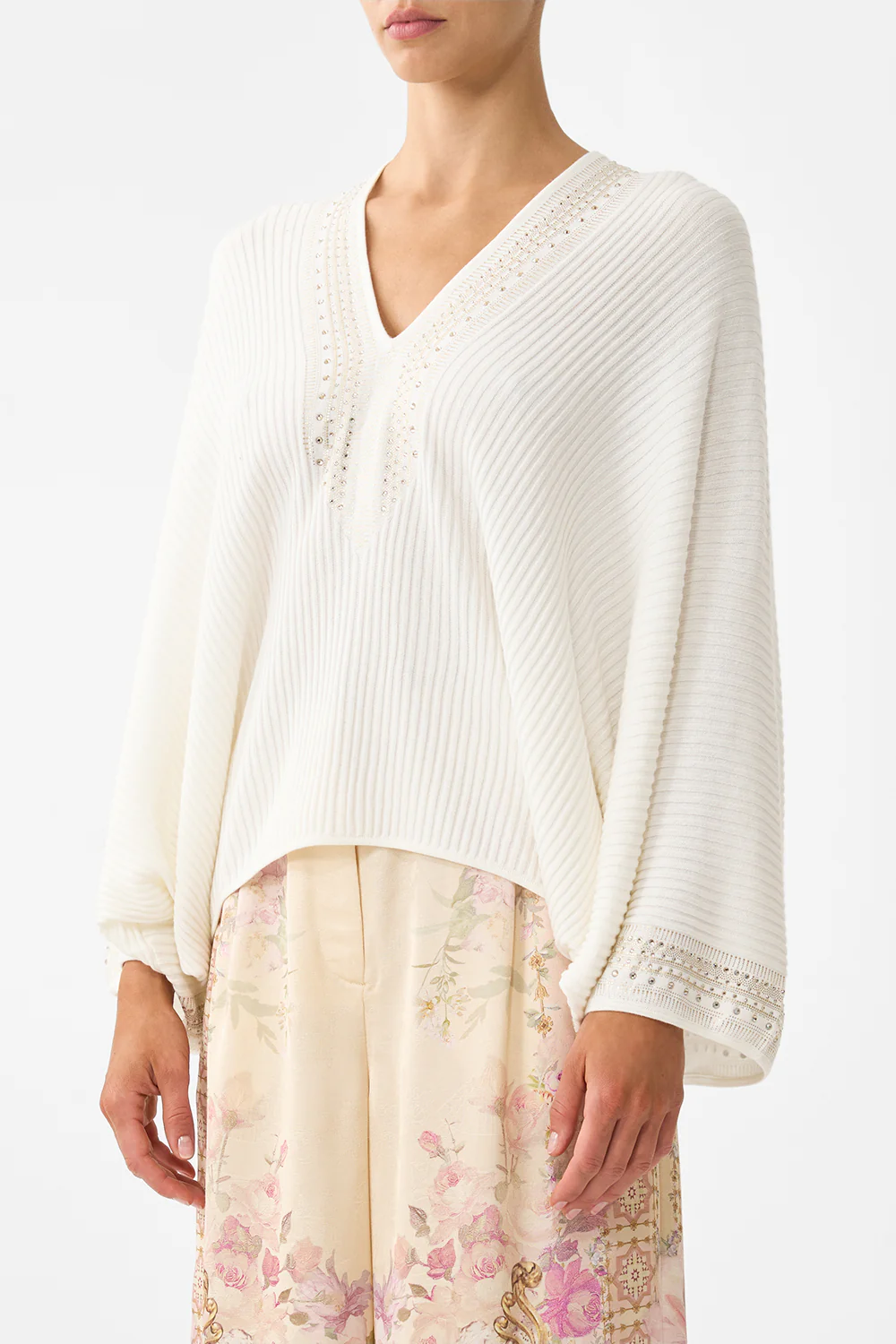 RELAXED V NECK KNIT TOP THE HUM OF THE ALHAMBRA - Image 5