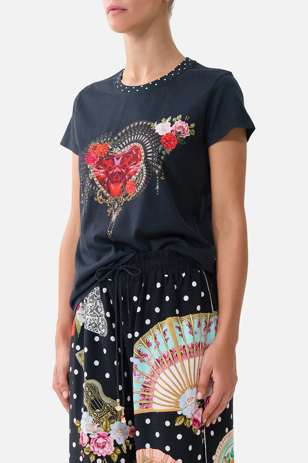 SLIM FIT ROUND NECK T-SHIRT - BLACK DAUGHTERS OF DUENDE - Image 5