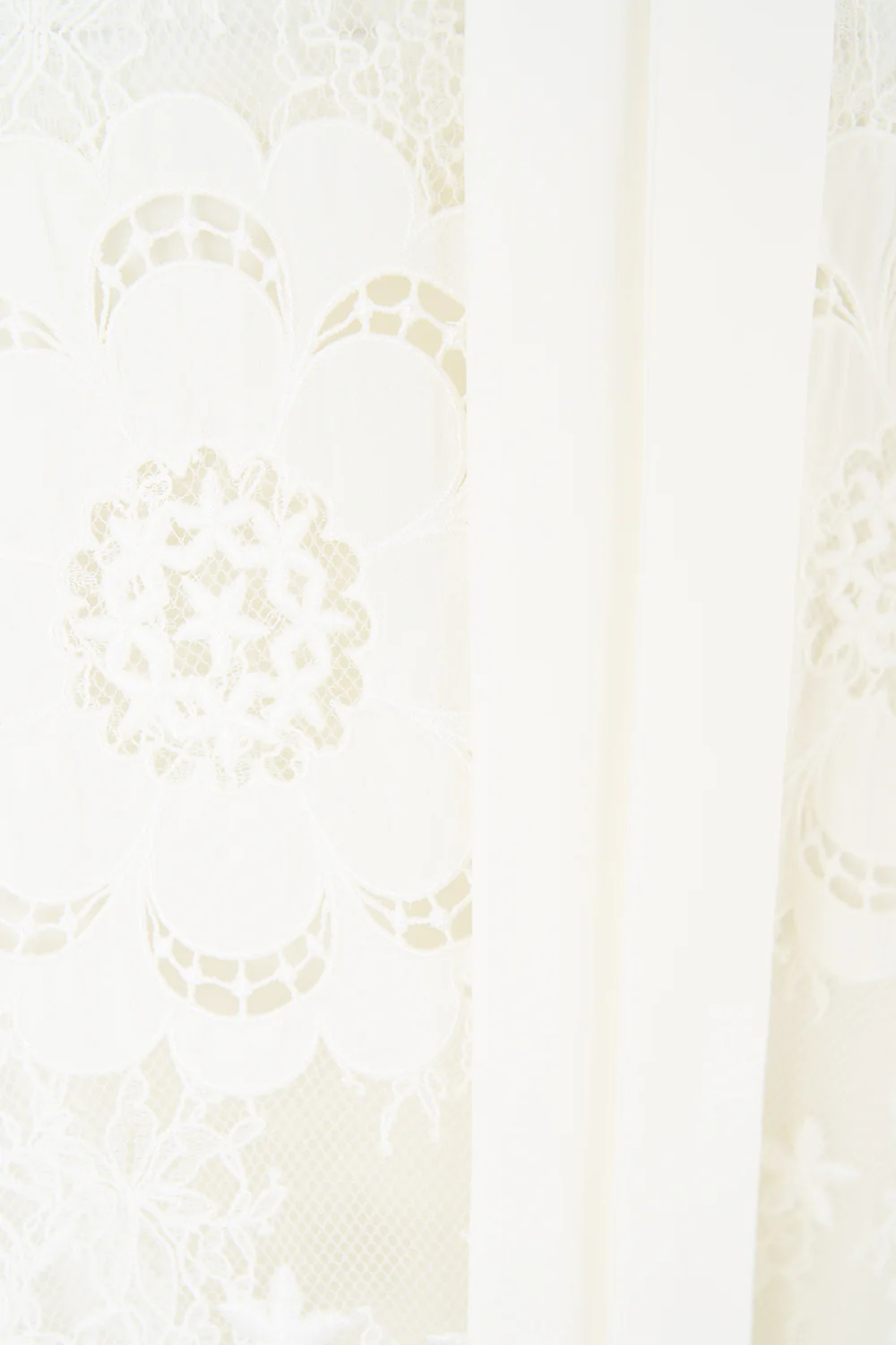 V NECK KAFTAN WITH TIE WAIST CREAM LACE I LEFT MY HEART IN GRANADA - Image 7