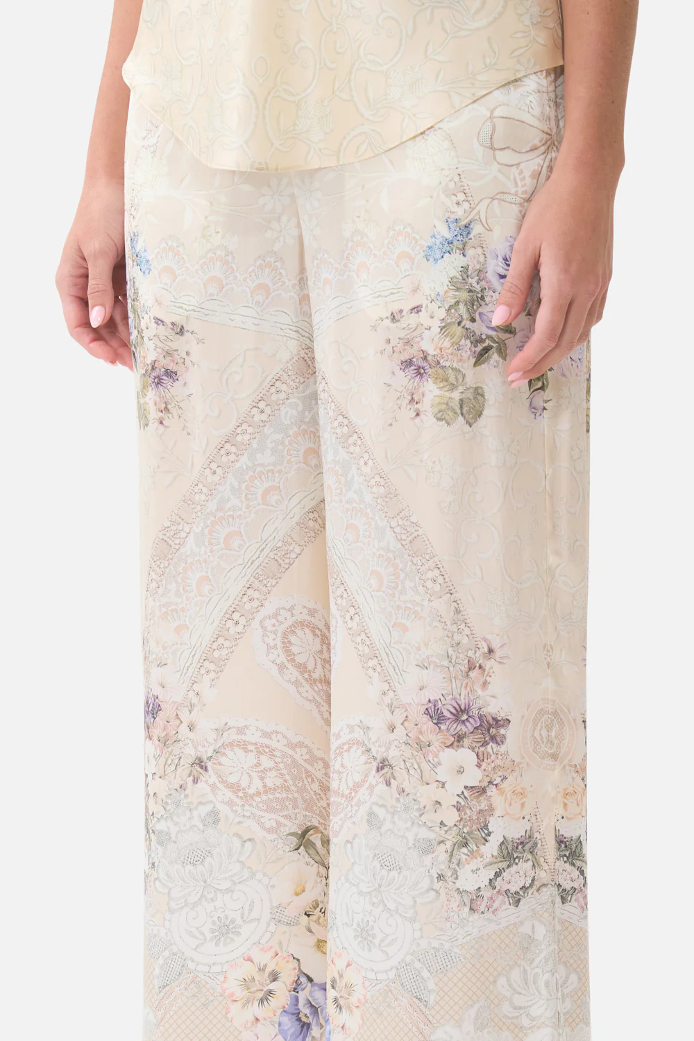 MINIMAL WIDE LEG PANT LACED WITH LOVE - Image 5