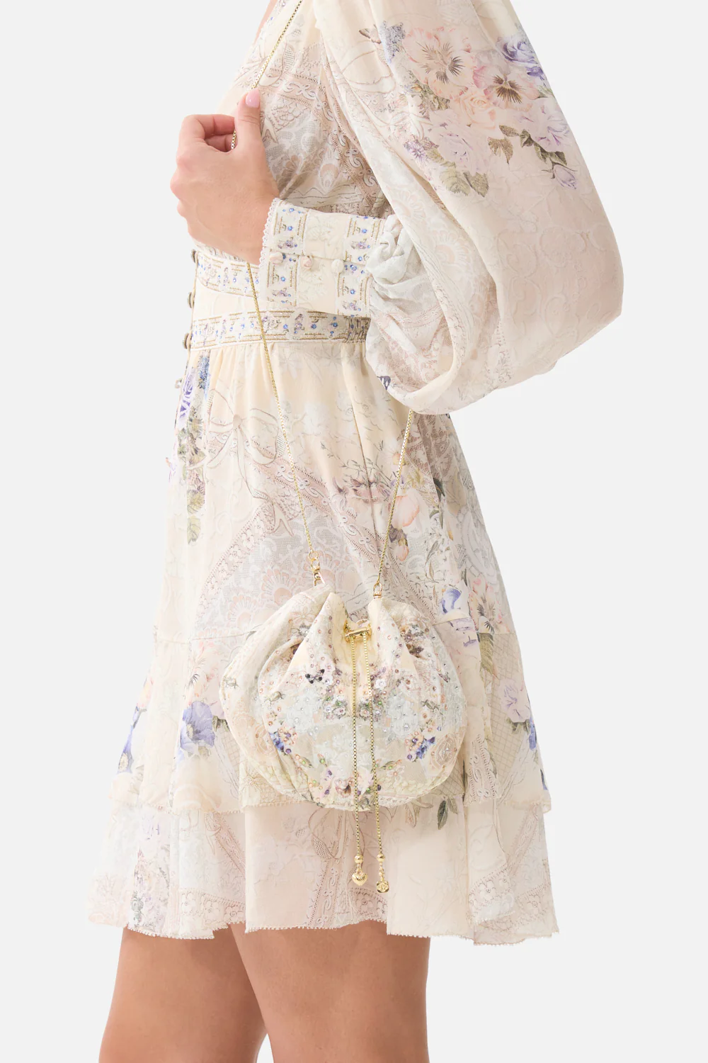 DRAWSTRING POUCH BAG WITH CHAIN STRAP LACED WITH LOVE - Image 5