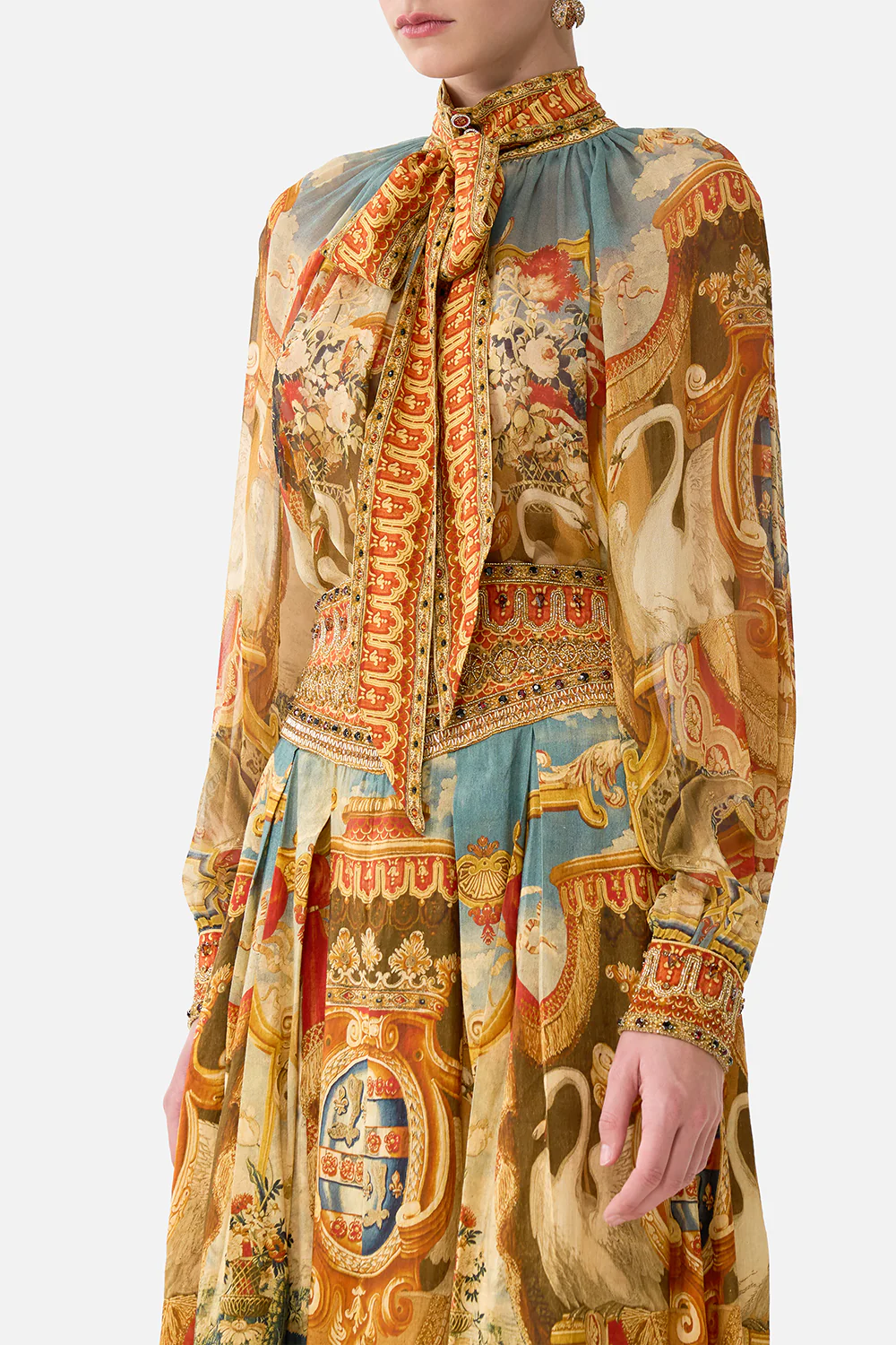 DETACHABLE PUSSY BOW RAGLAN BLOUSE LIFE’S RICH TAPESTRY - Image 5